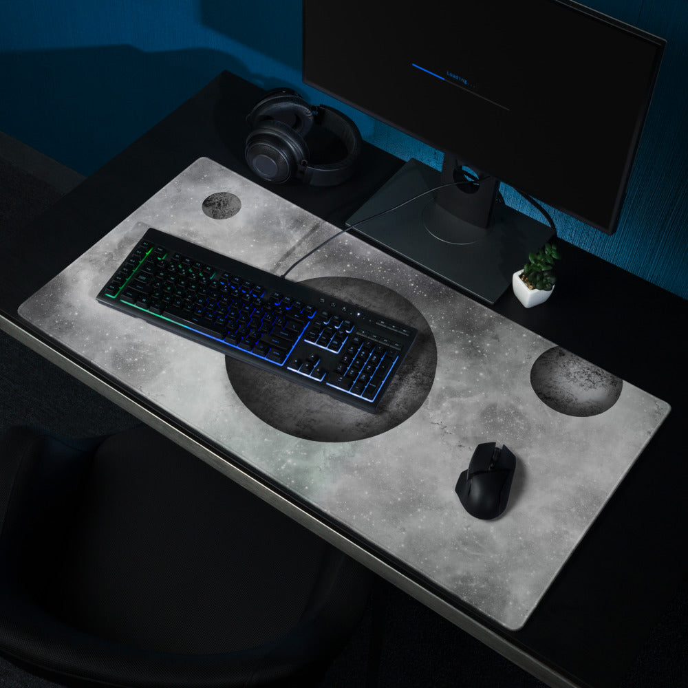 Grey Metal Planet | Gaming Mousepad